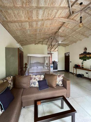 villa meleena - image 2