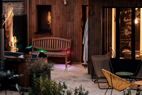 Iekārtas, Gite romantique 4 étoiles avec Bain nordique privatif (Gite romantique 4 etoiles avec Bain nordique privatif) in Guignen