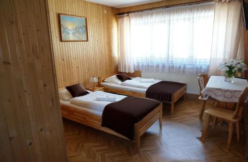 Ośrodek Wczasowy Groń Placówka – Bialka Tatrzanska, KY