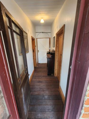 Viveash - Historic accommodation with Ensuite in Hoddys Well