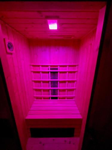 桑拿, Ferienwohnung Miri mit Infrarotsauna Netflix Wlan Parkplatz in 奧厄