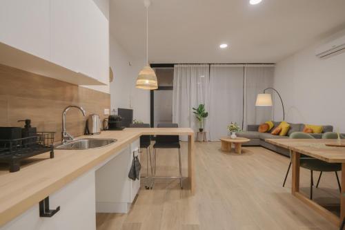 Comfortabel Apartment next to La Marina