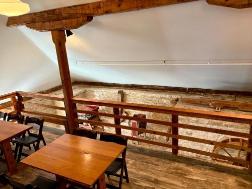 Potter’s Mill - 6 Bedrooms/Baths in Bellevū (IA)