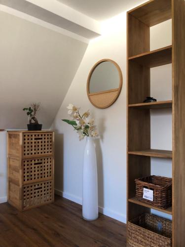 individuelle Zi im LSG am Rad- und Pilgerweg zwischen Leipzig und Halle in Schkopau, Deutschland