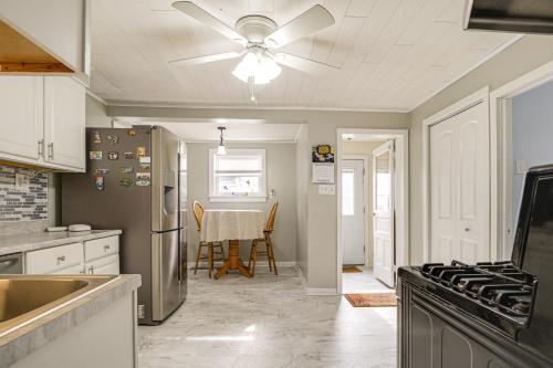 Close to Venues & Fairgrounds! York Area Home in Redlaiena (PA)