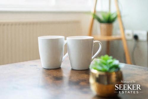 2 Bed w/Terrace in Shepherd’s Bush •Near Westfield - image 13