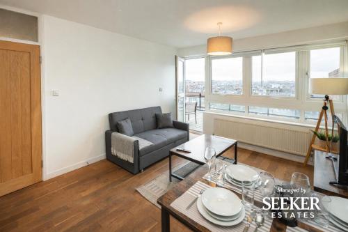 2 Bed w/Terrace in Shepherd’s Bush •Near Westfield - image 14