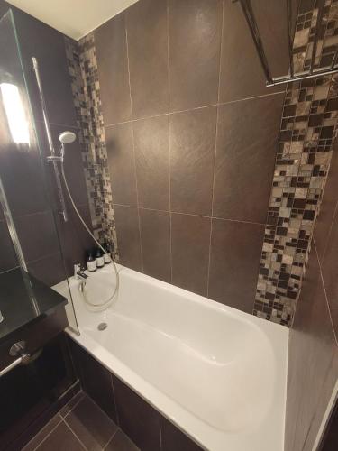 Magnifique appartement 4 etoiles piscine 2 min de Montpellier in Fontcaude