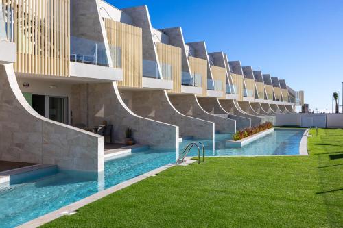 Marina Garden - Beautiful apartment with Private Jacuzzi