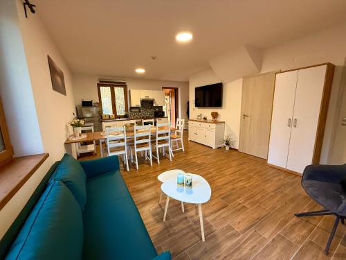 Forest House Buxusson in Lišov