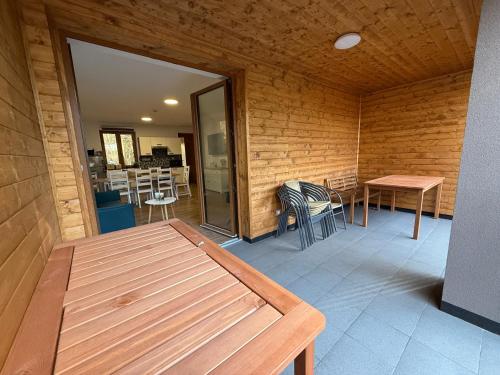 Forest House Buxusson in Lišov