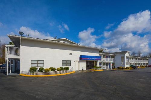Hotelli välisilme, Motel 6 Chattanooga, TN near Reflection Riding Arboretum & Nature Center