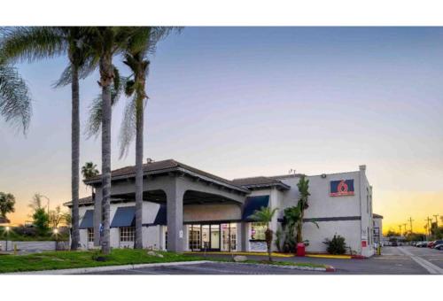Studio 6 Artesia CA – Artesia, CA
