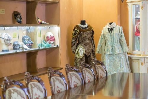 غرفة الاجتماعات/الاحتفالات