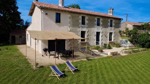 外部景觀, Villa Lucienne, maison de charme à la campagne (Villa Lucienne, maison de charme a la campagne) in 武伊勒