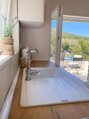 virtuve, House Sea la vie in Žut