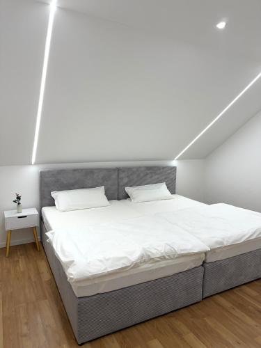 Moderne, neu möblierte Wohnung in zentraler Lage (Moderne, neu moblierte Wohnung in zentraler Lage) in Castrop-Rauxel