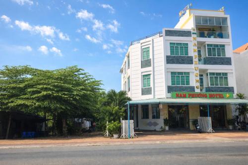 外観, ナムプオン ホテル (NAM PHUONG HOTEL ) in サデーク