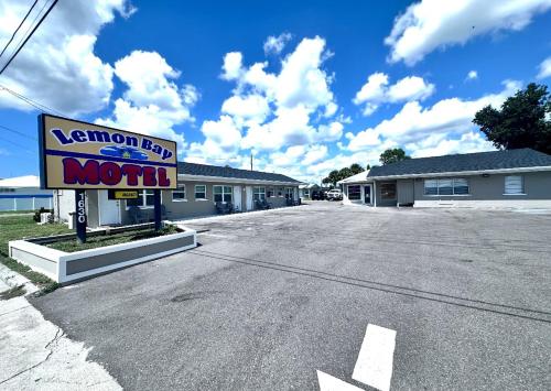 Lemon Bay Motel in Englewood (FL)