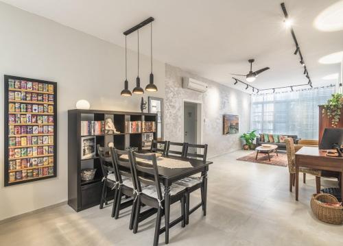 Close to the sea and city center in Nahariya