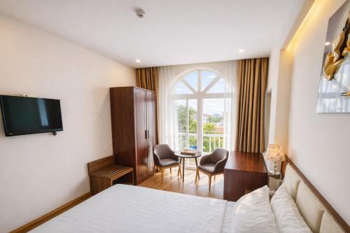 Xavia Hotel Quy Nhon - 발코니/테라스