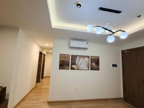 Smile House - With In-unit Laundry & Kitchen - image 3