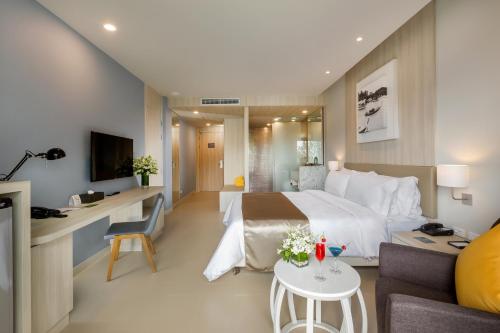 room detail thumbnail 0