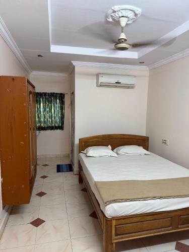 Surya lodge in Tatipaka