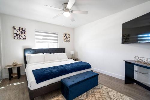 Facilities, 3BR Family Fun Home, Pool, Air Hockey&Patio Dining in Otay
