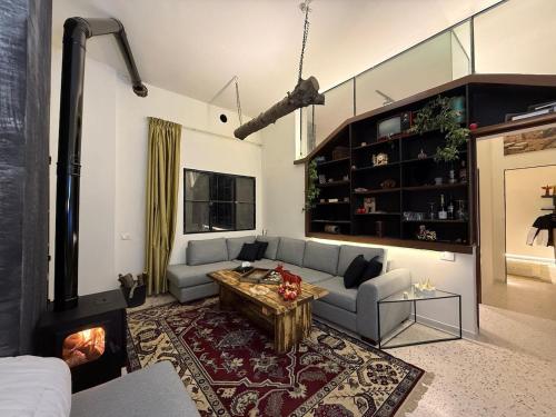 Tepora Guest house in Ghbaleh