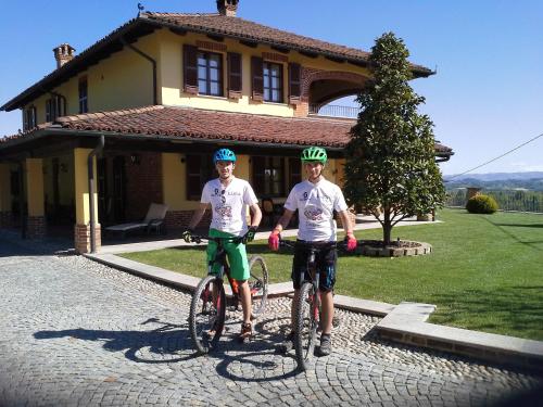 B&B Cascina Bellavista - Accommodation - Tigliole