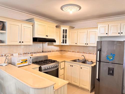 Cozy Huge and Lovely 3 bedrooms apts 2bathdrooms in Villa Mella