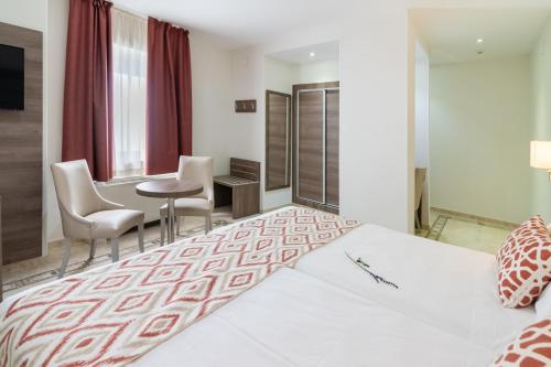Hotel Selu - image 10