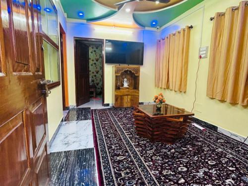 Shri Lalit Lodge - Anmod