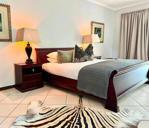 . Private African Retreat at 3000ha Mangweni Game Reserve