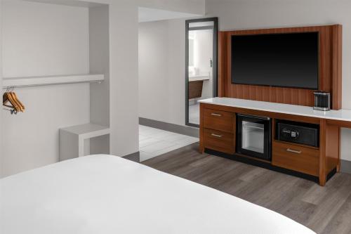 DoubleTree by Hilton New Orleans
