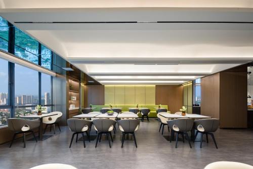 Restaurant, Atour Hotel Beihai Yintan Avenue in Yinhai