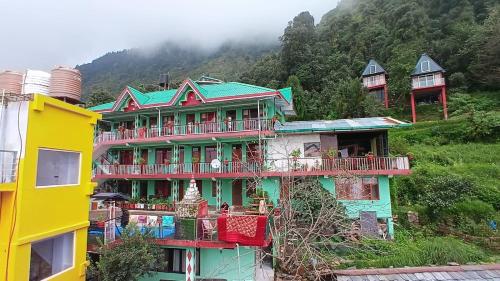 DreamCatcher & Homestay - Dadh Uparla