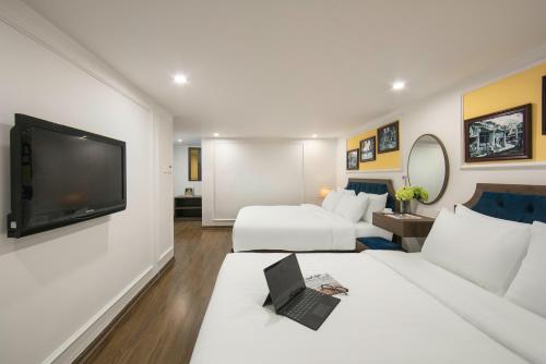 room detail thumbnail 0