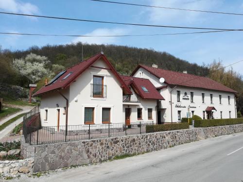 . Penzión Skalná ruža - Kövirózsa panzió