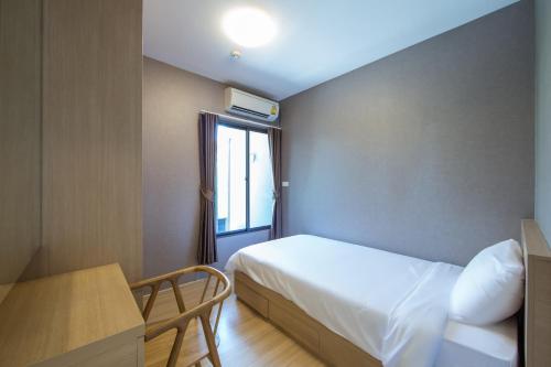 Two-Bedroom Suite image 9