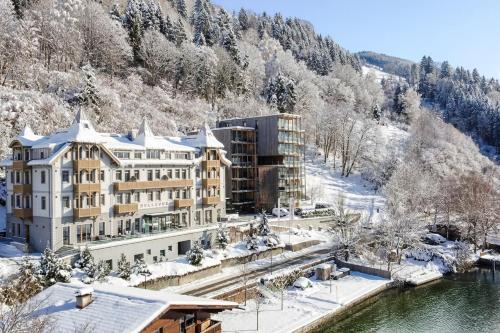 Seehotel Bellevue by keyone in Zell am See
