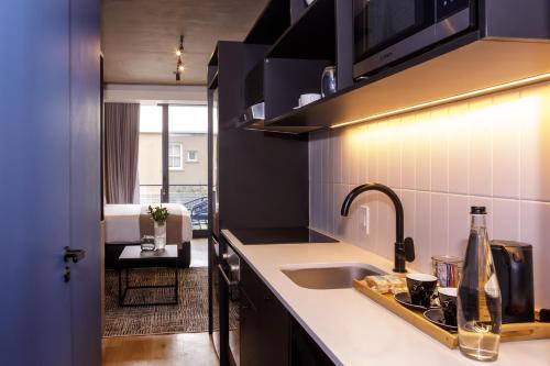 Home Suite Hotels Station House - image 10