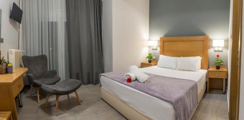 Park Hotel - image 2