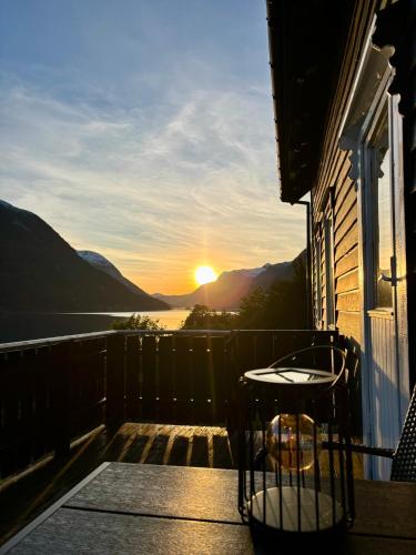 Flo Lake House in Mindresunde
