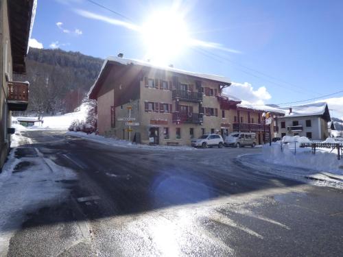 Hôtel et Appart'Hôtel Restaurant L'Adray - Hôtel - Aime-la-Plagne