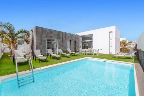 Villa Yucca Mar by Villa Plus