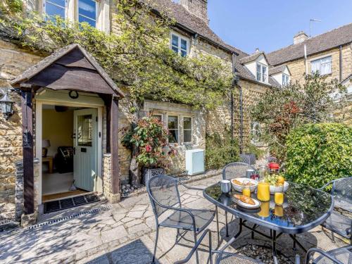 3 Bed in Cheltenham oc-ptree, Bourton-on-the-Water