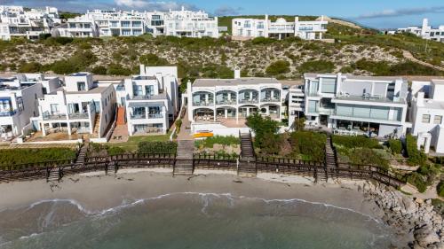 Speelhuis Studios in Paradise Beach