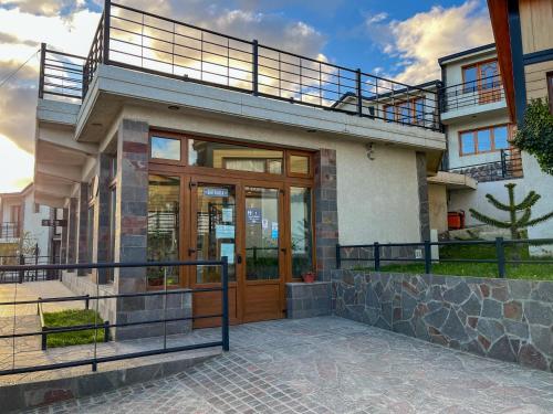 Apart Hotel Balcones Del Beagle — hotel in 2131 Perito Francisco Moreno, Ushuaia AR, 9410